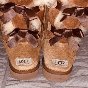 Ugg Bailey Bow Boots Size 10 Women’s